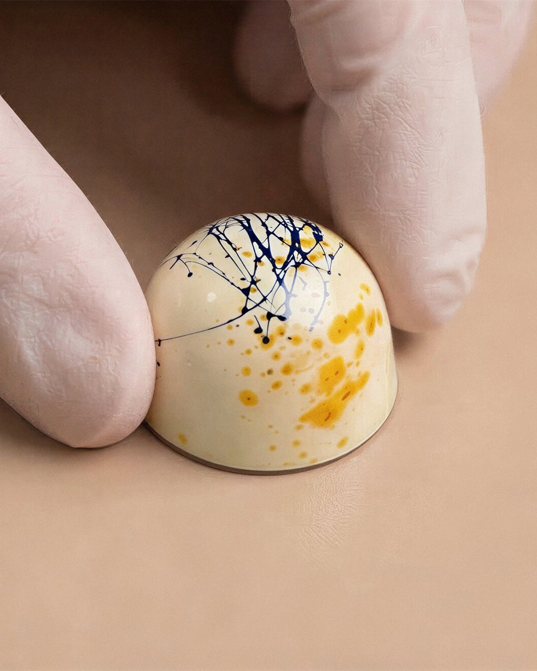 Mithysha — bonbon detail